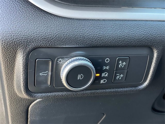 Certified 2022 Ford Explorer XLT w/ Equipment Group 202A image 20