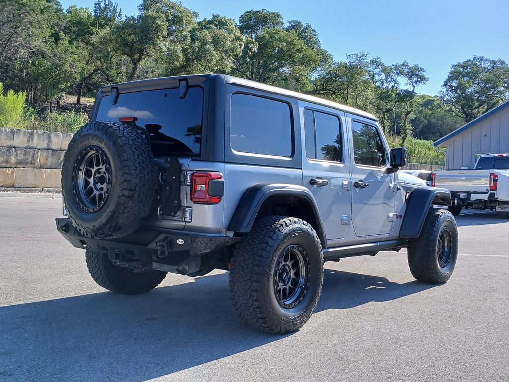 Used 2021 Jeep Wrangler Unlimited Rubicon AWD/4WD image 3