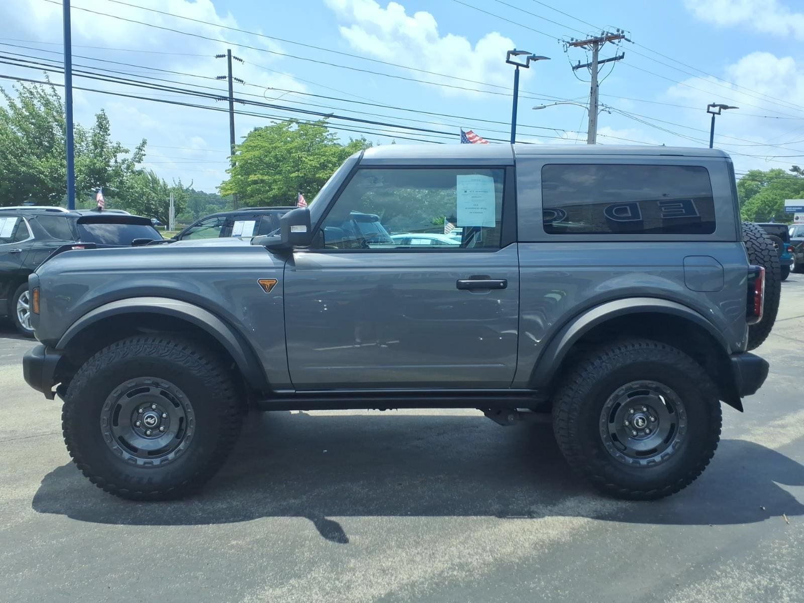 Certified 2025 Ford Bronco Badlands AWD/4WD image 7