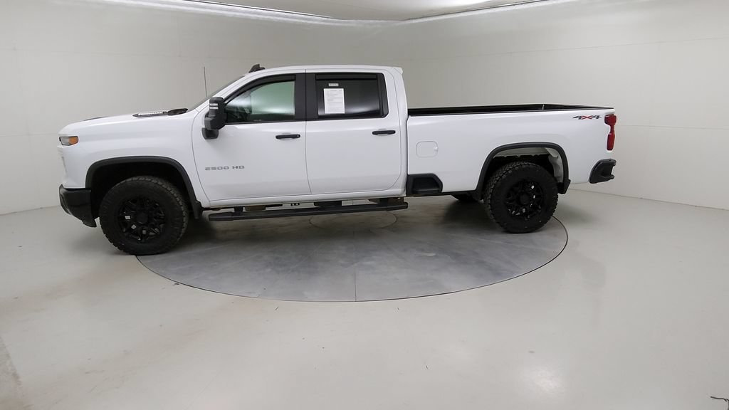Used 2025 Chevrolet Silverado 2500 Custom w/ Custom Value Package AWD/4WD image 18