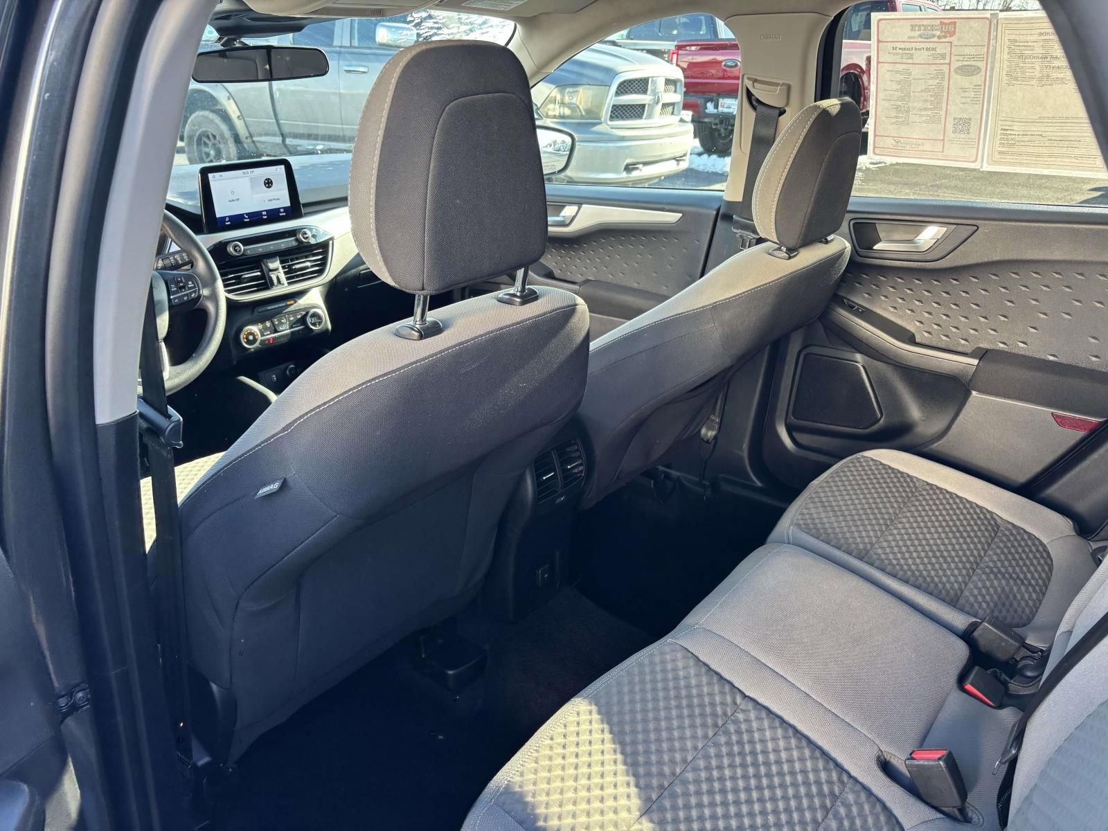 Certified 2020 Ford Escape SE image 29