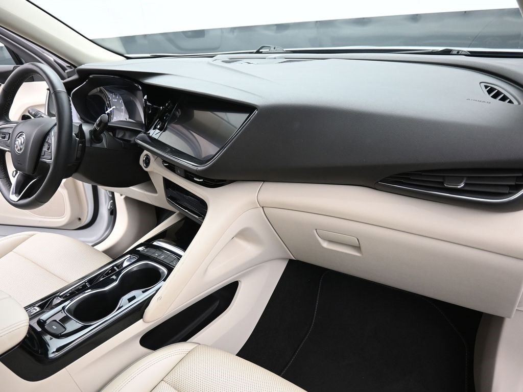 Used 2023 Buick Envision Essence image 16