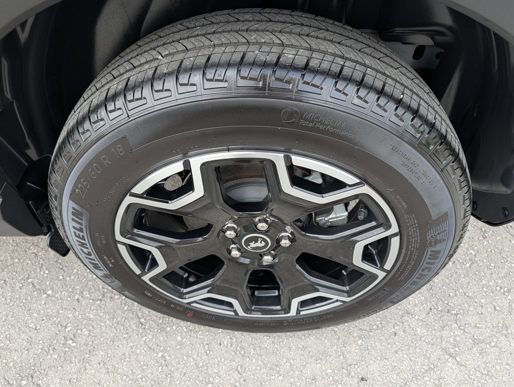Certified 2025 Ford Bronco Sport Outer Banks w/ Outer Banks Tech Package+ AWD/4WD image 35