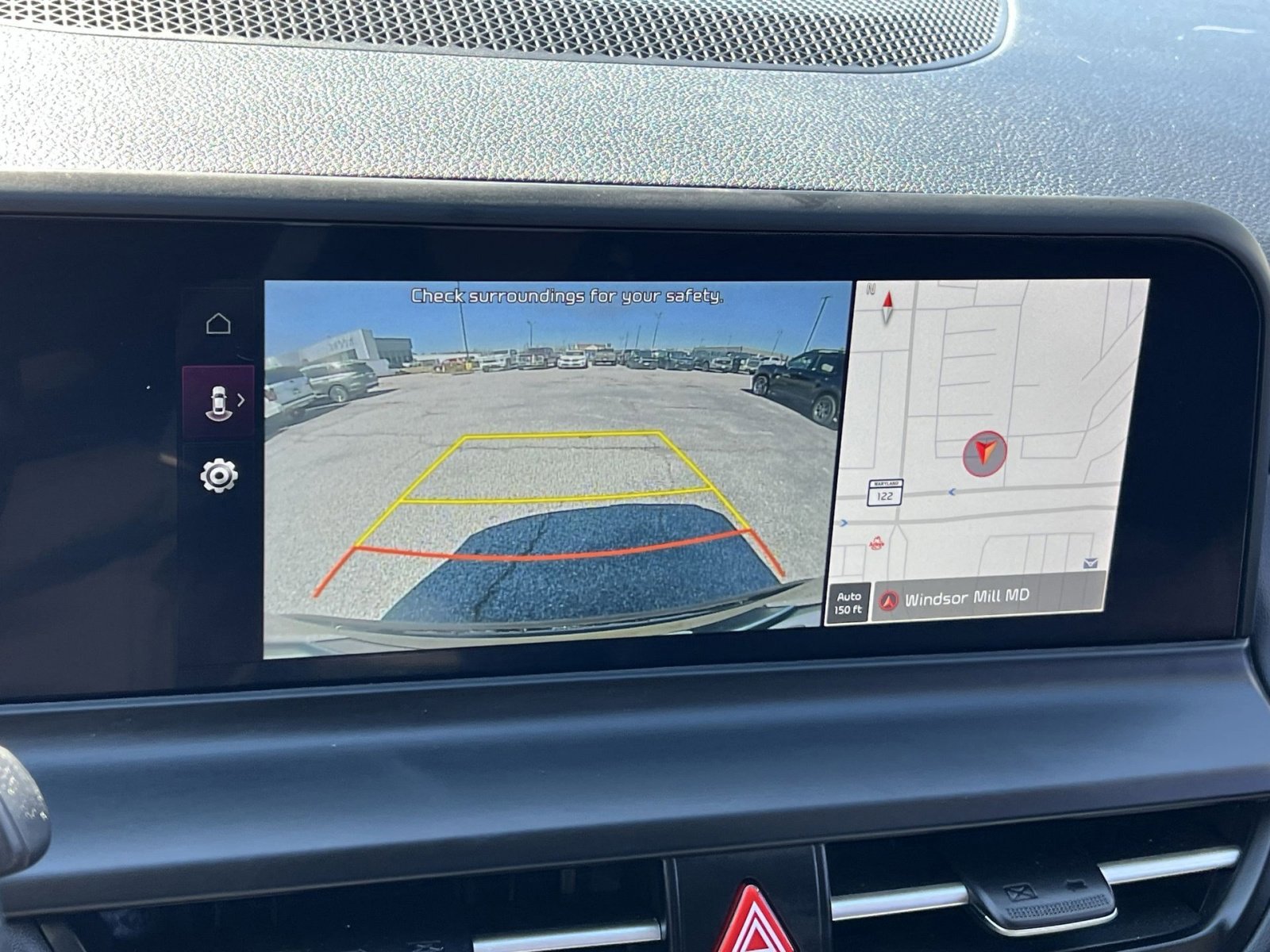 Used 2024 Kia Seltos SX w/ SX Sunroof Package image 19