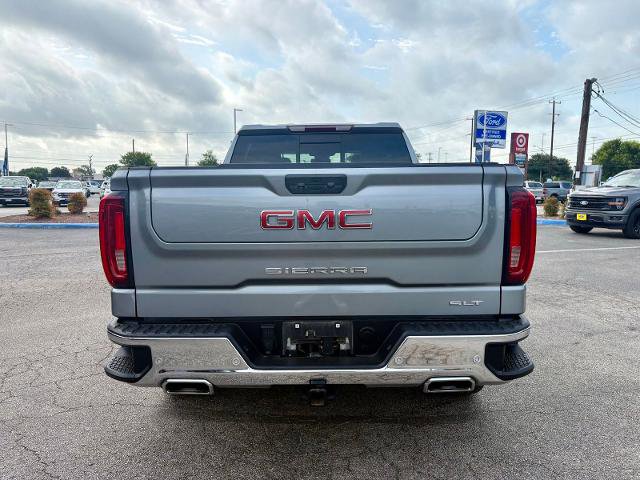 Used 2023 GMC Sierra 1500 SLT AWD/4WD image 4