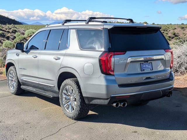 Used 2023 GMC Yukon Denali AWD/4WD image 4
