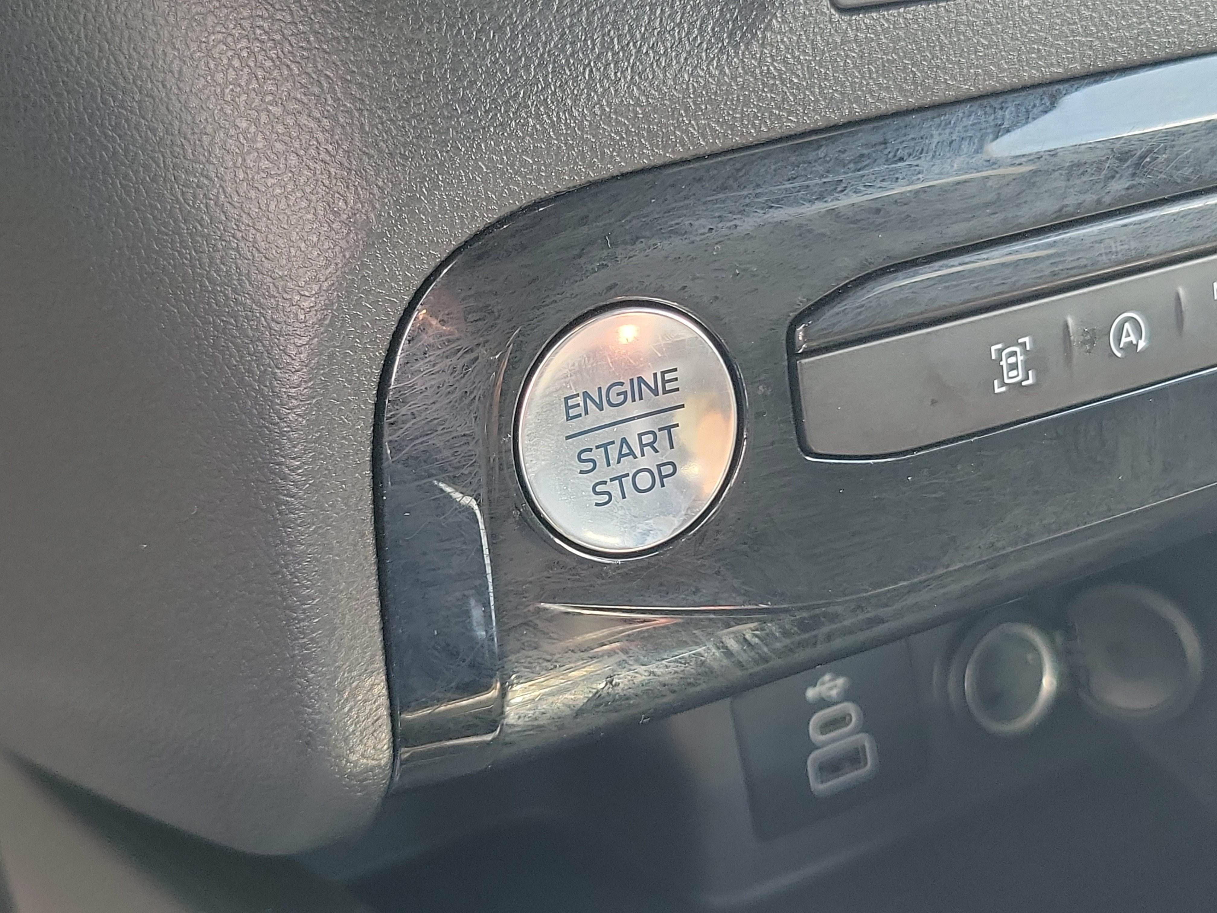 Certified 2024 Ford Escape ST-Line w/ Tech Pack #1 FWD image 24