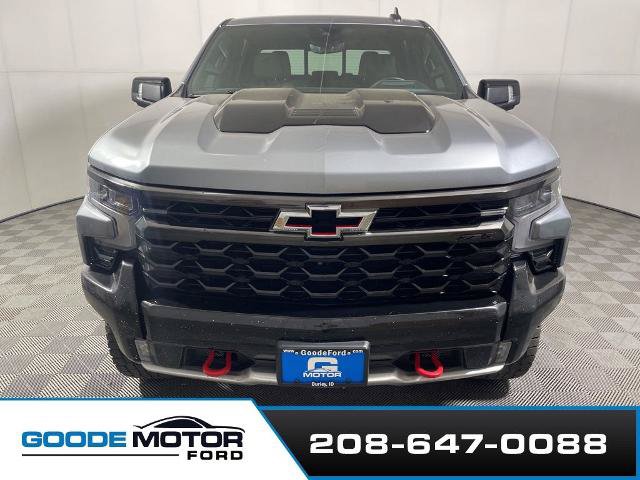 Used 2023 Chevrolet Silverado 1500 ZR2 w/ Technology Package AWD/4WD image 3