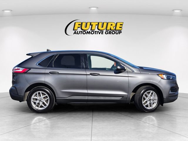 Certified 2024 Ford Edge SEL AWD/4WD image 3