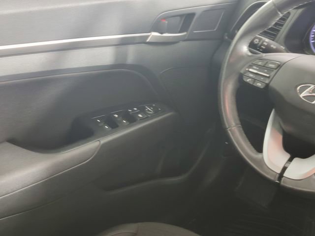 Used 2020 Hyundai Elantra Value Edition w/ Cargo Package (C1) image 31