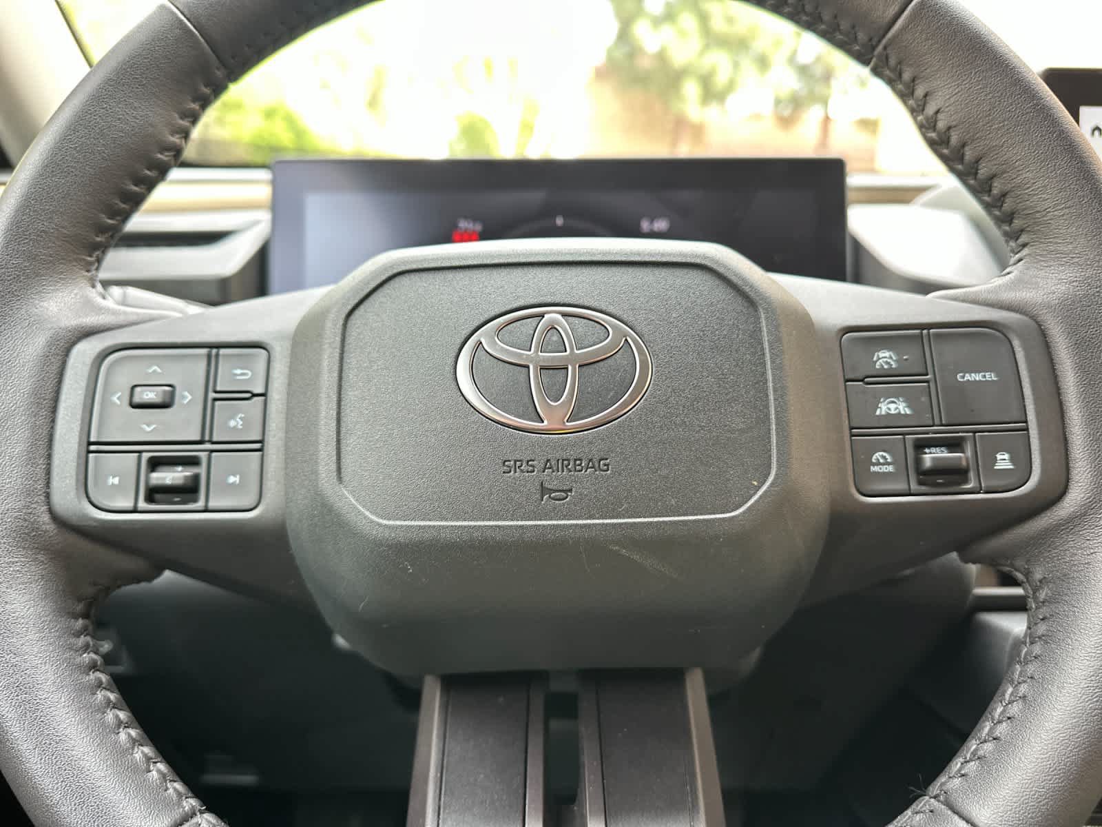Used 2026 Toyota RAV4 XLE Premium AWD/4WD image 23