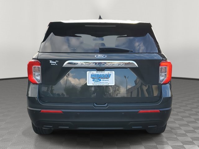 Certified 2024 Ford Explorer 2WD image 2