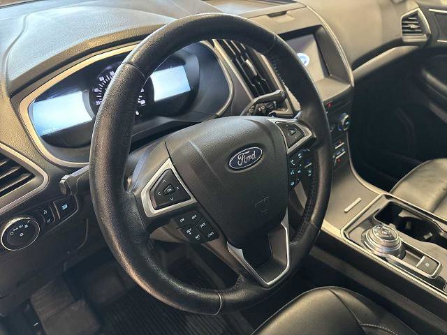 Certified 2020 Ford Edge SEL w/ Cold Weather Package image 9