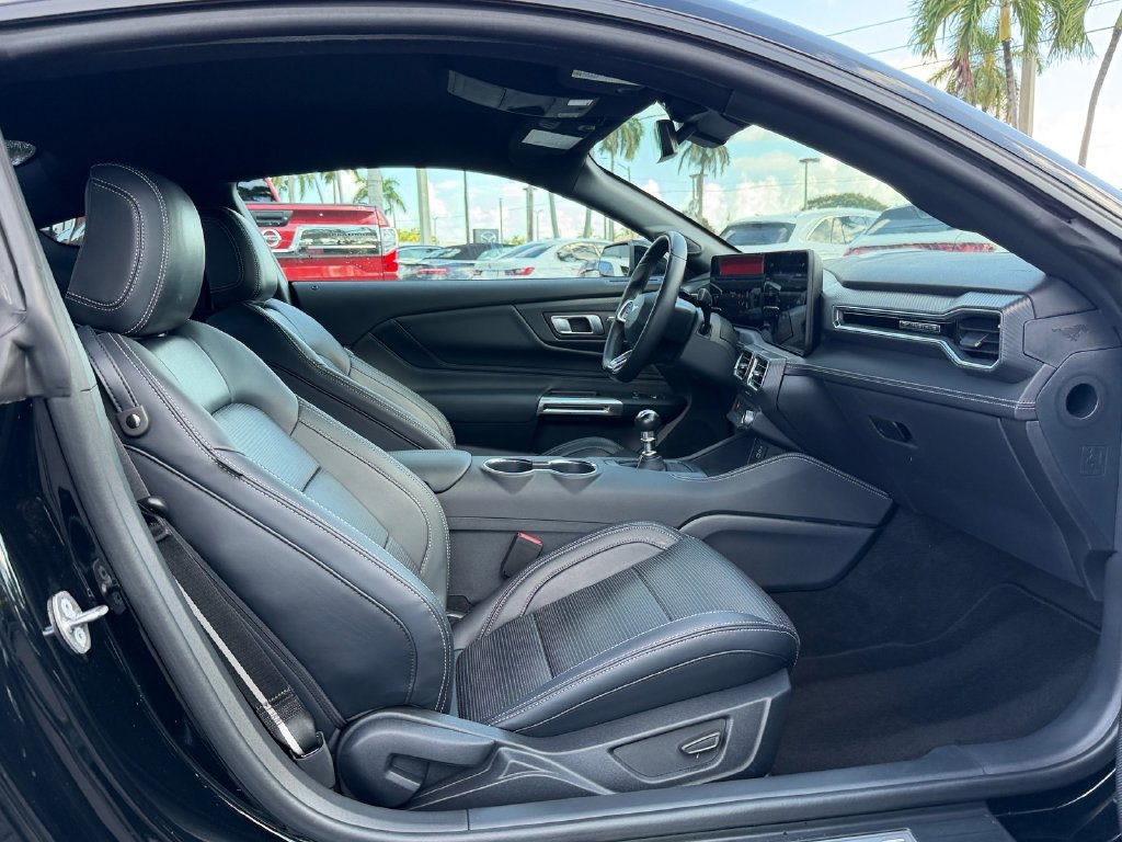 Certified 2025 Ford Mustang GT Premium RWD image 15