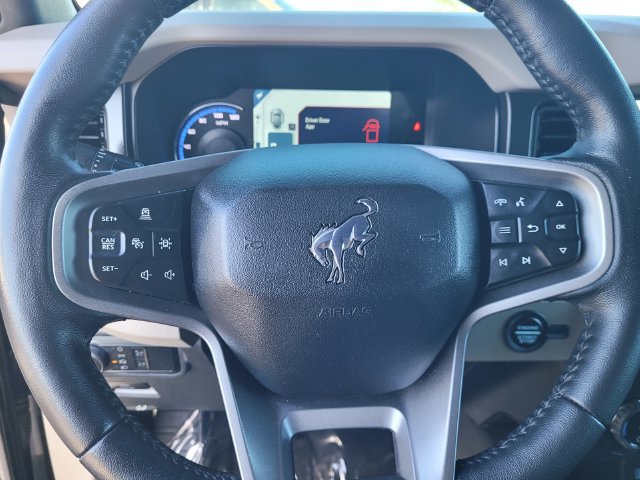Certified 2022 Ford Bronco Wildtrak AWD/4WD image 25