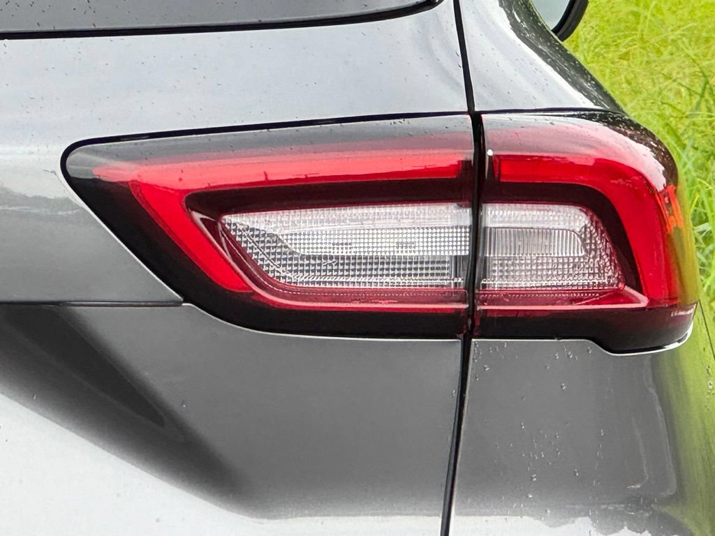 Certified 2023 Ford Escape Active AWD/4WD image 12