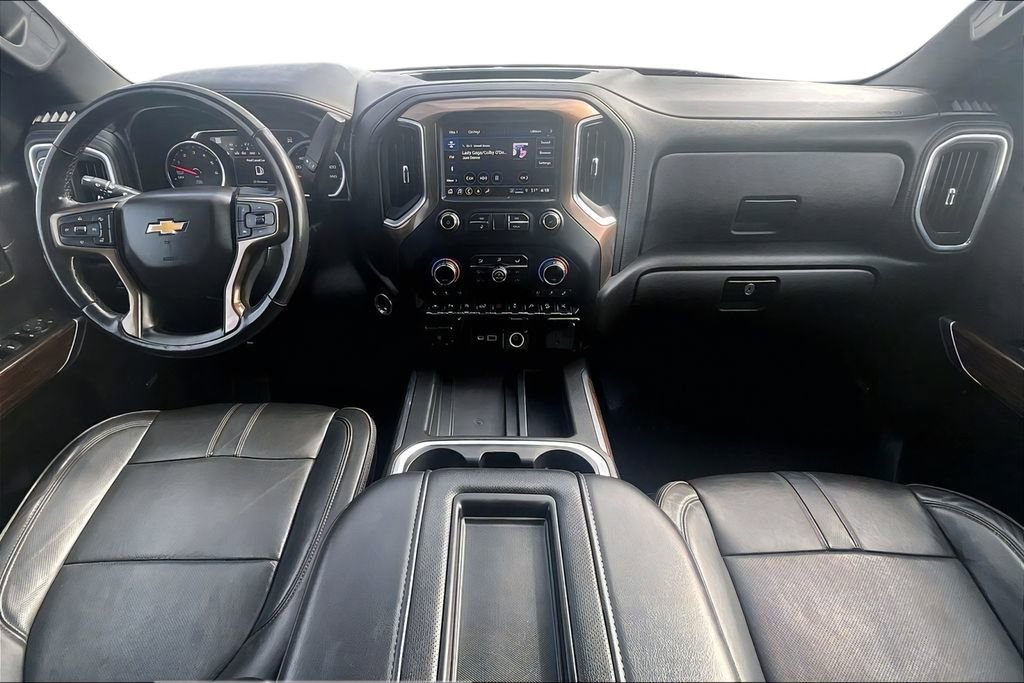 Used 2021 Chevrolet Silverado 1500 High Country w/ Technology Package AWD/4WD image 16