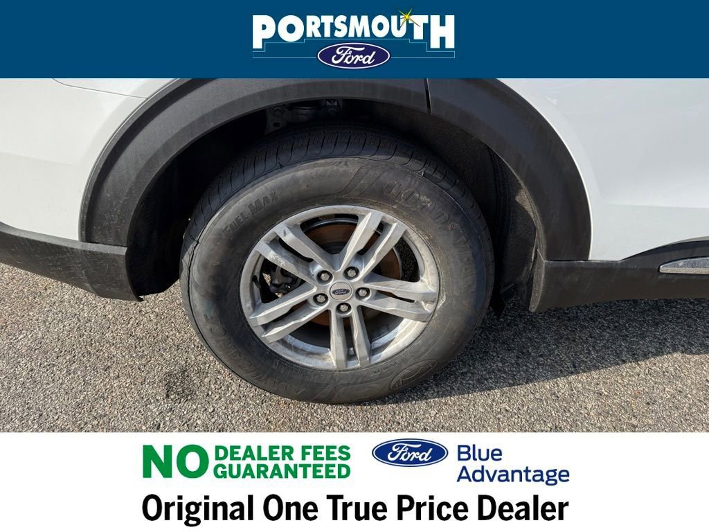 Certified 2024 Ford Explorer XLT w/ Equipment Group 202A image 27