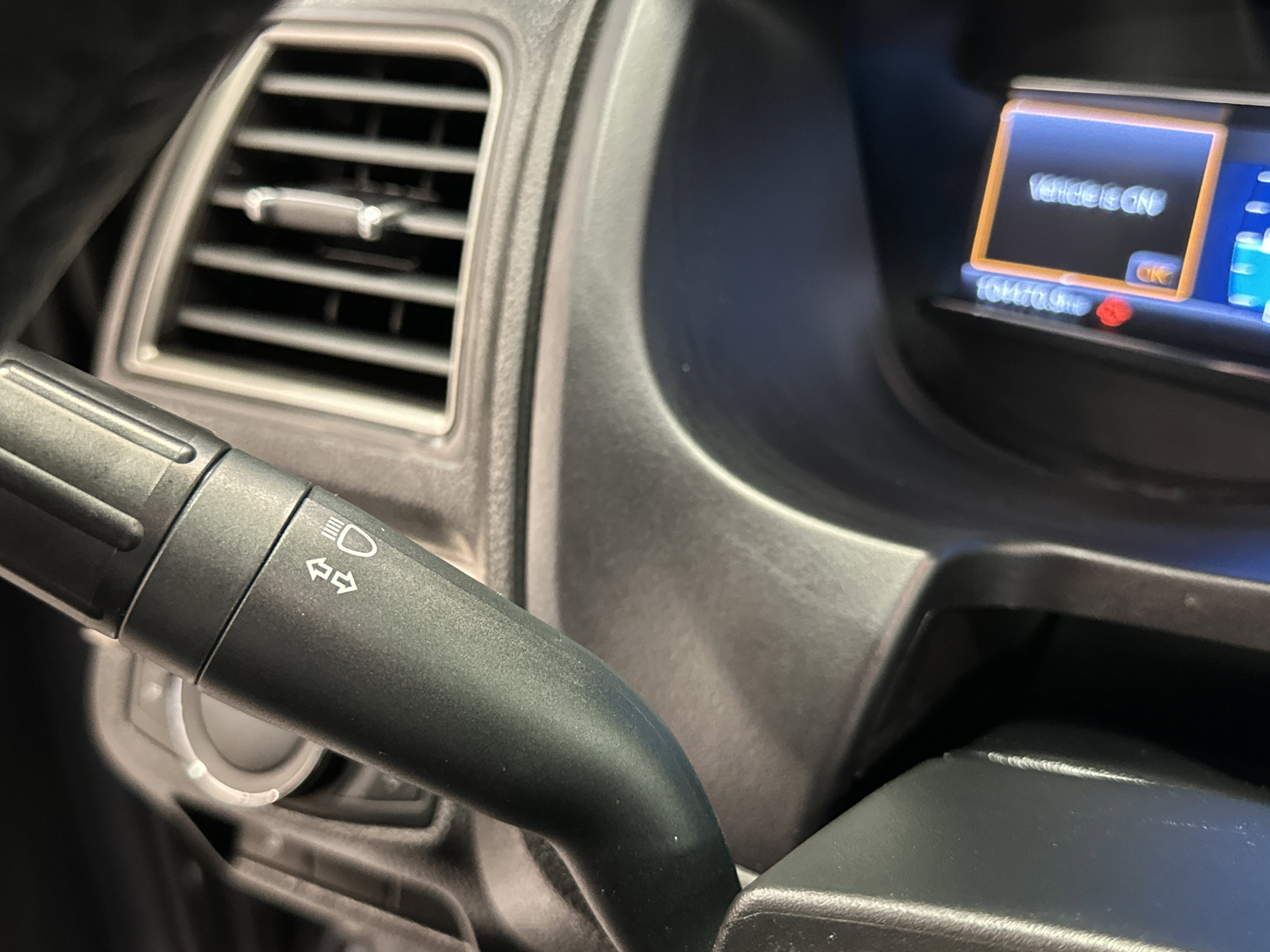 Certified 2019 Ford Explorer XLT w/ Equipment Group 202A image 37