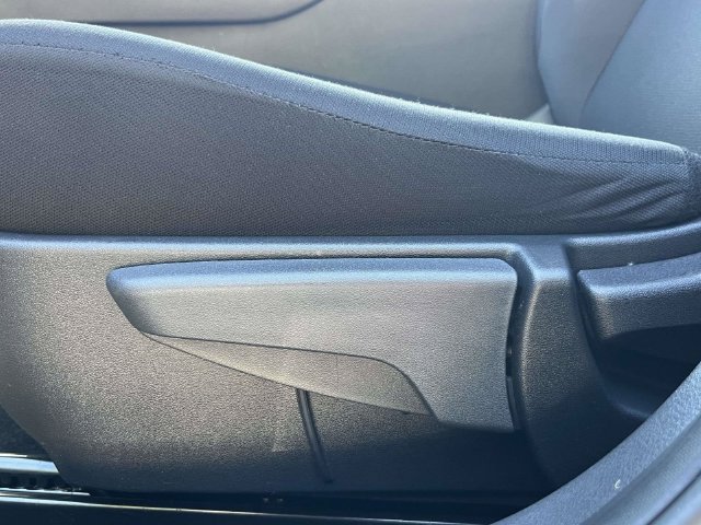 Used 2025 Nissan Sentra S FWD image 16
