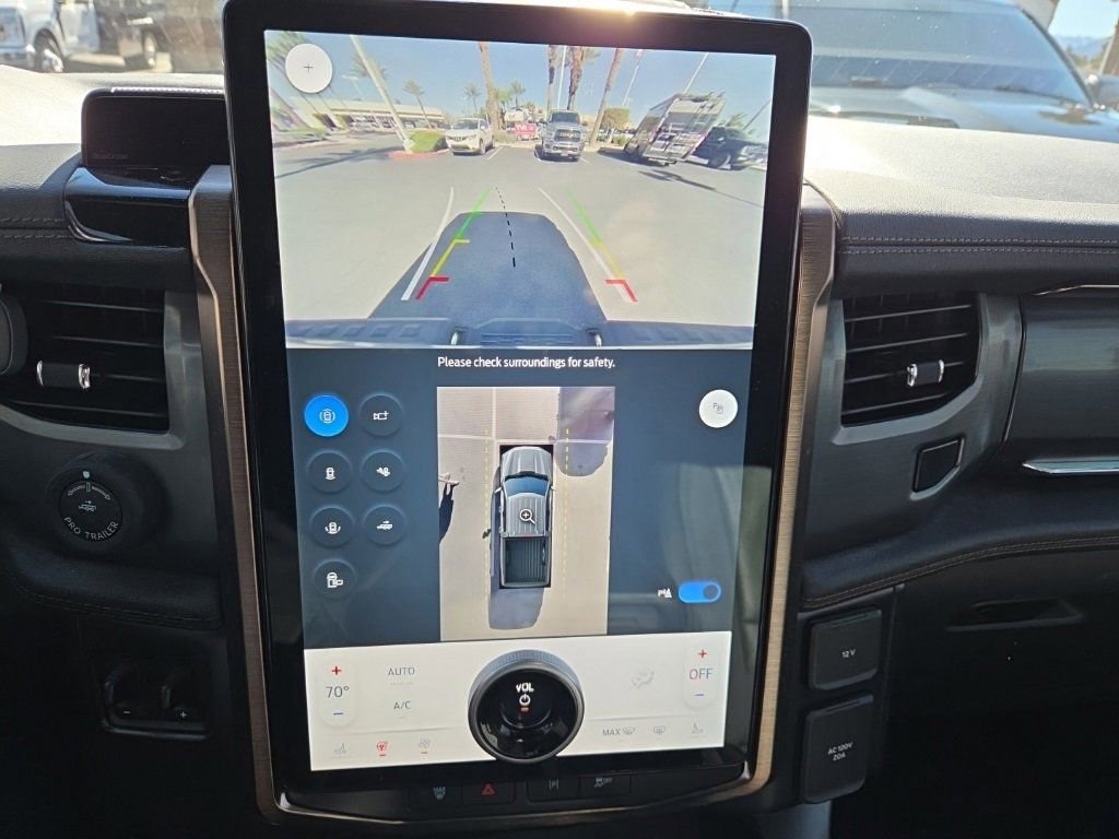 Certified 2022 Ford F150 Lightning Lariat w/ Equipment Group 511A High image 7