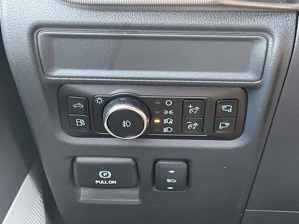 Certified 2025 Ford F150 Lariat w/ Equipment Group 502A High AWD/4WD image 25