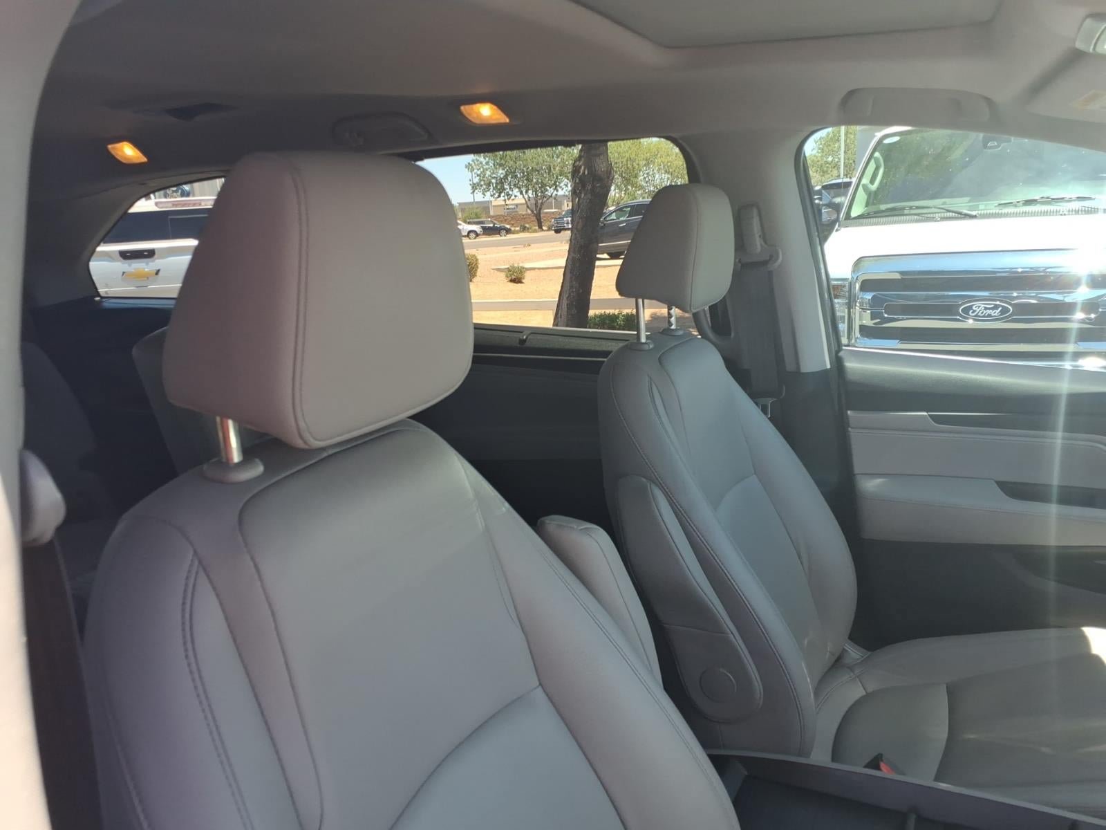 Used 2023 Honda Odyssey EX-L image 12