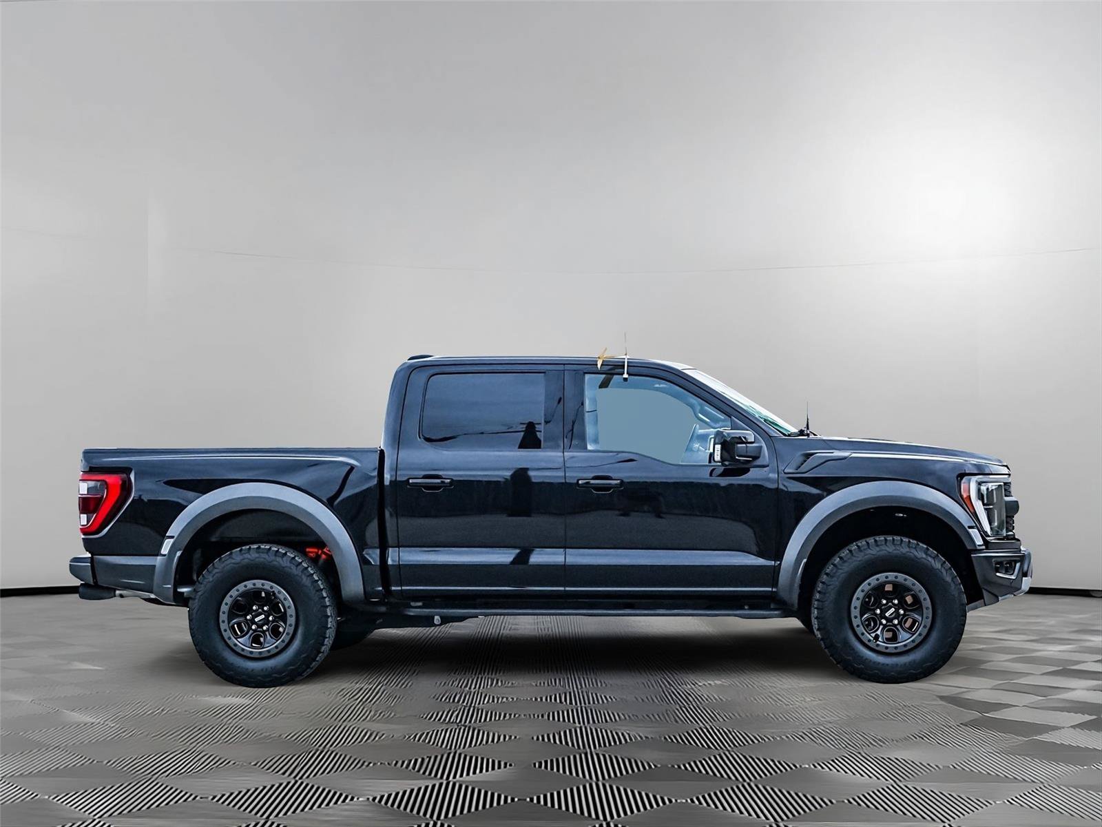 Certified 2023 Ford F150 Raptor AWD/4WD image 5