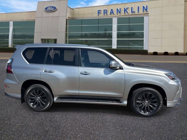 Used 2023 Lexus GX 460 Premium w/ Accessory Package AWD/4WD image 8