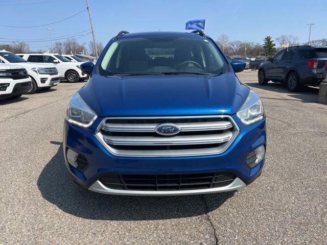 Certified 2017 Ford Escape SE w/ Equipment Group 201A image 8
