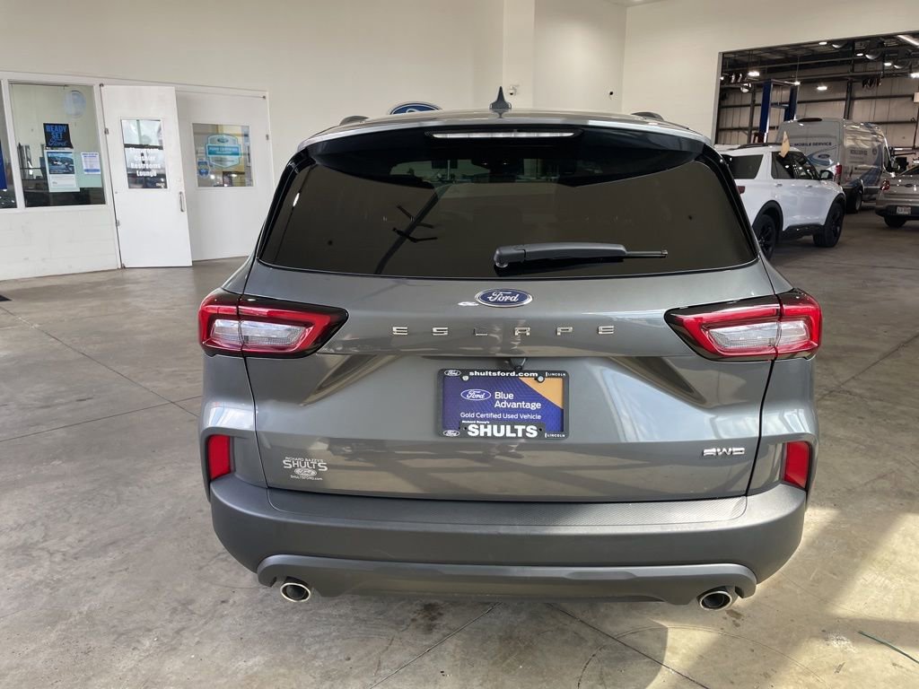 Certified 2025 Ford Escape ST-Line AWD/4WD image 6