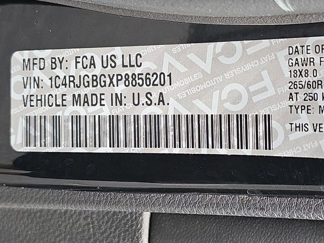 Used 2023 Jeep Grand Cherokee Limited w/ Trailer Tow Prep Group (B) RWD image 39