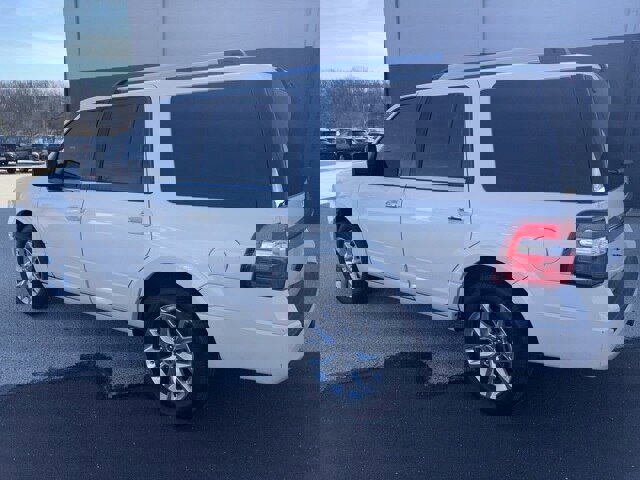 Certified 2017 Ford Expedition Limited w/ Equipment Group 301A image 21