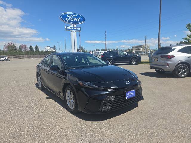 Used 2025 Toyota Camry LE