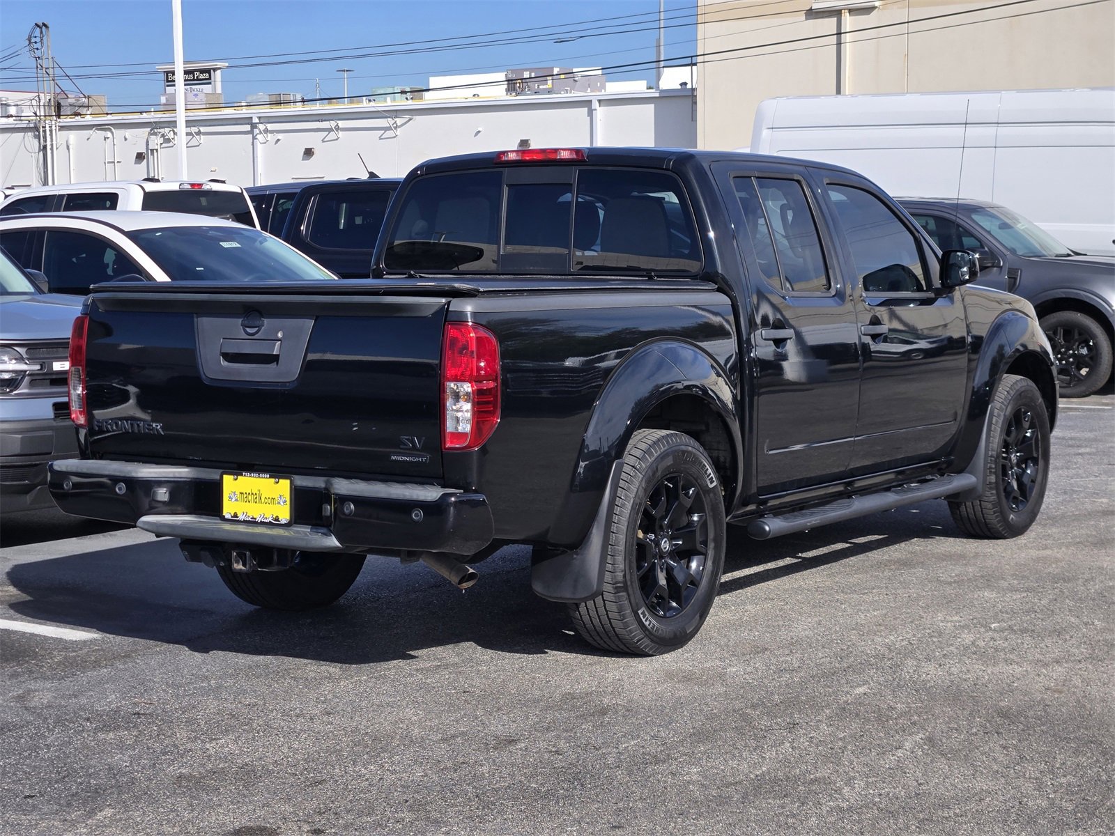 Used 2020 Nissan Frontier SV w/ Midnight Edition Floor Mats image 6