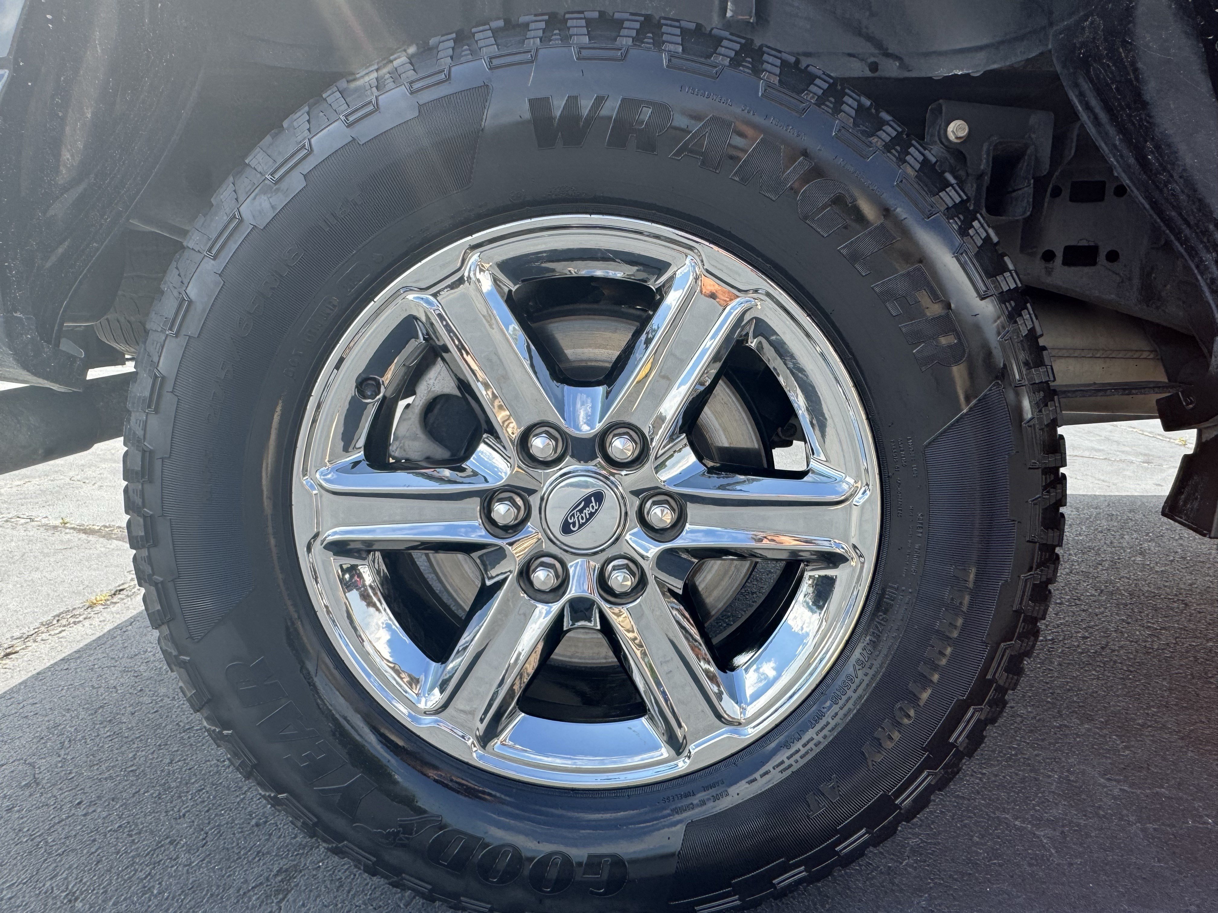 Certified 2025 Ford F150 XLT w/ Equipment Group 301A Standard AWD/4WD image 19