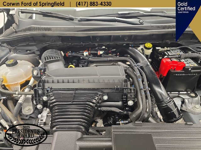 Certified 2025 Ford Escape Platinum AWD/4WD image 36