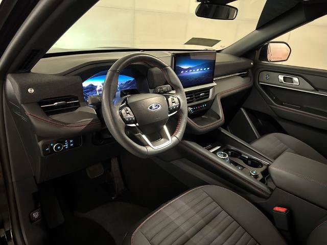 Certified 2025 Ford Explorer ST-Line RWD image 15