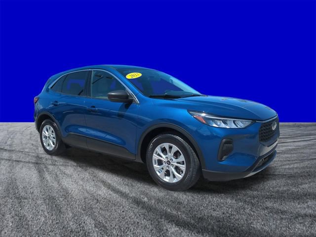 Certified 2023 Ford Escape Active image 2