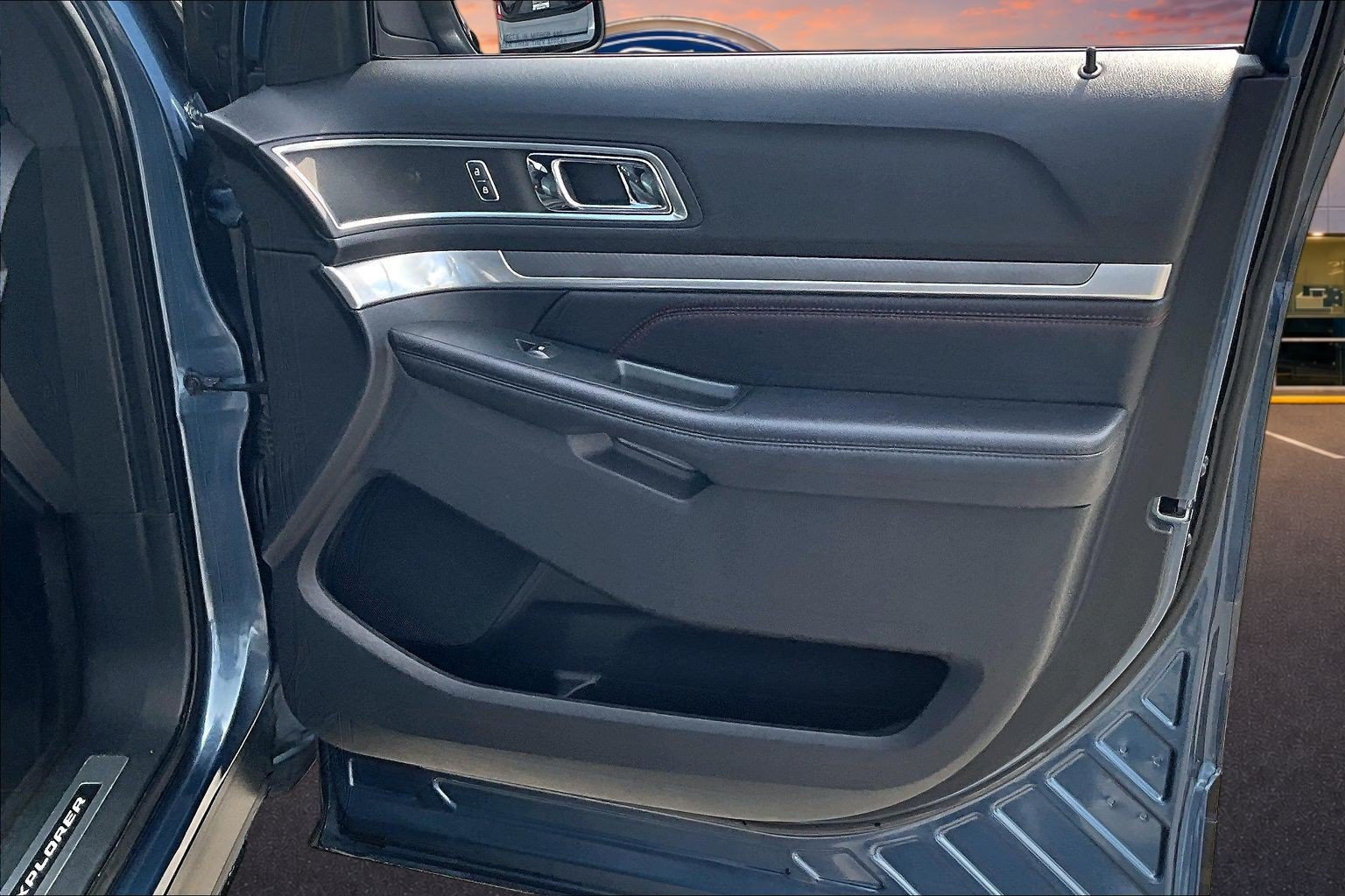 Certified 2018 Ford Explorer Sport AWD/4WD image 22
