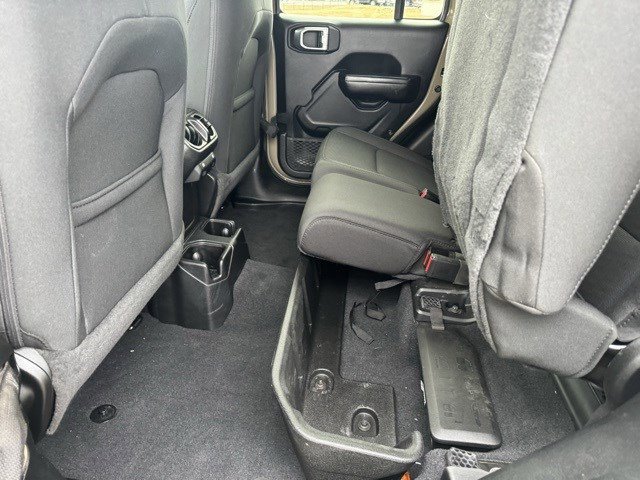Used 2020 Jeep Gladiator Sport w/ Quick Order Package 24S image 25