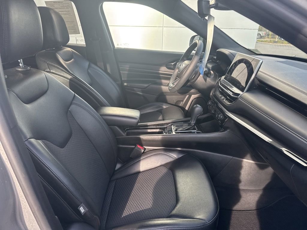 Used 2022 Jeep Compass Altitude image 31