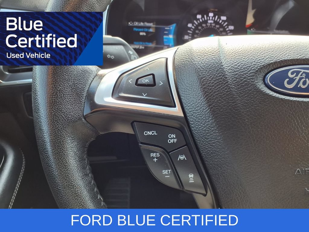 Certified 2019 Ford Edge Titanium w/ Equipment Group 301A FWD image 17