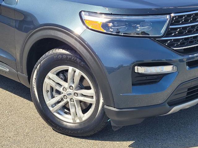 Certified 2022 Ford Explorer XLT w/ Equipment Group 202A image 9