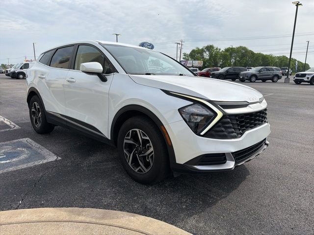 Used 2023 Kia Sportage LX FWD image 7