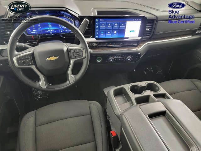 Used 2023 Chevrolet Silverado 1500 LT AWD/4WD image 31