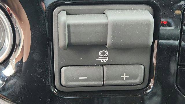 Used 2026 Chevrolet Silverado 1500 ZR2 w/ Dark Appearance Package image 17