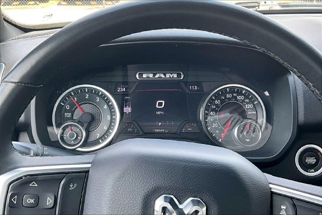 Used 2025 RAM 1500 Big Horn AWD/4WD image 23
