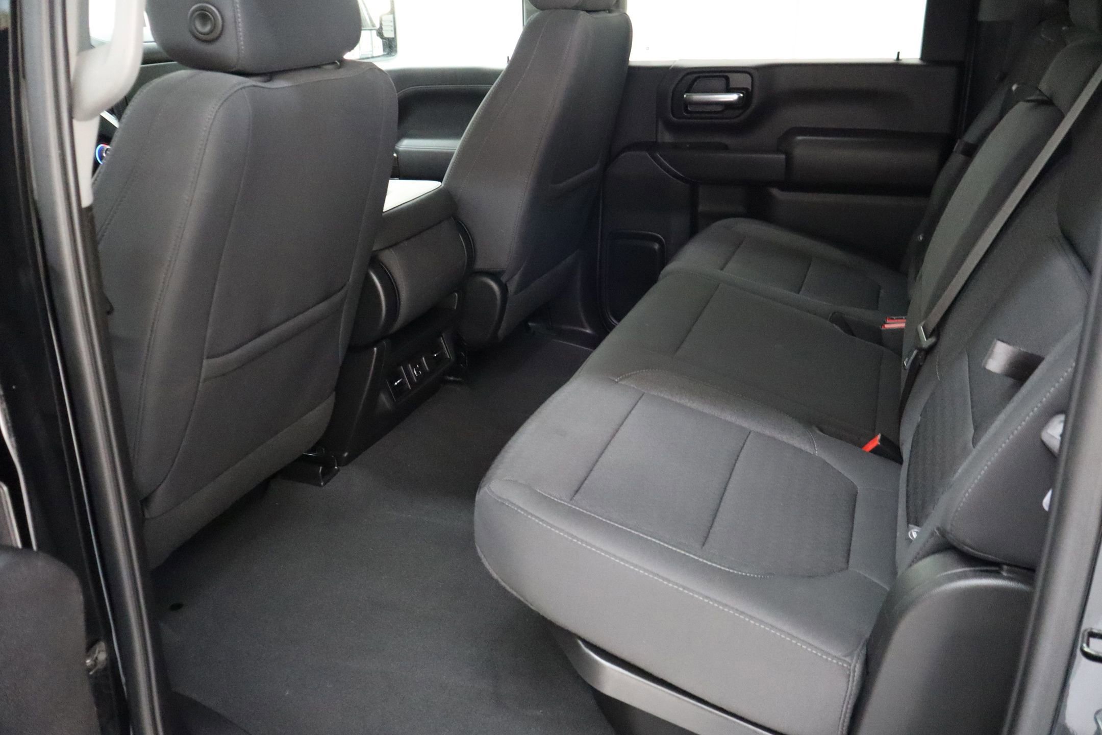 Used 2023 Chevrolet Silverado 3500 LT w/ Convenience Package image 26