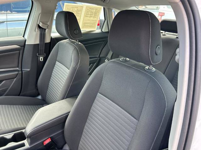 Used 2023 Volkswagen Jetta S FWD image 22
